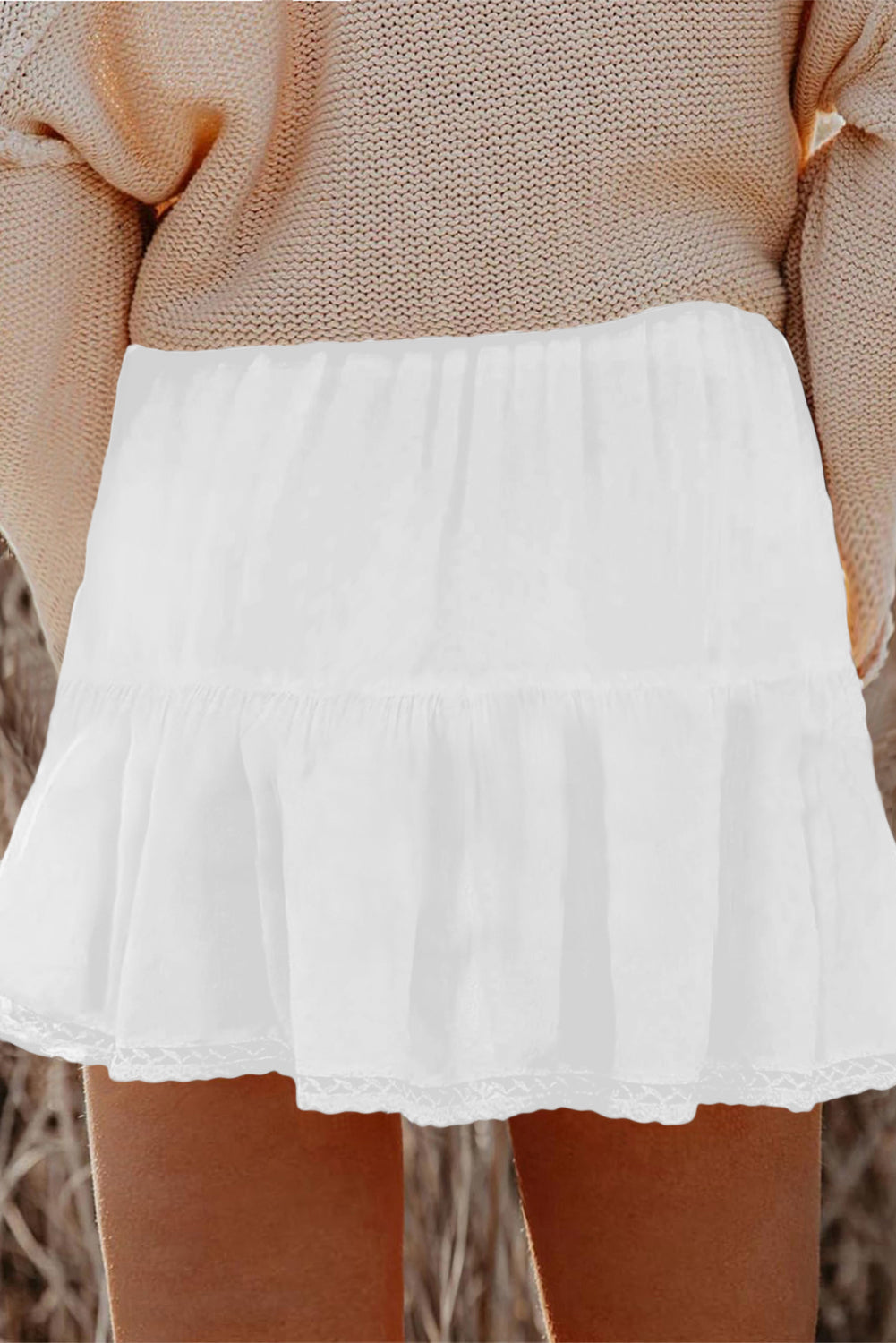 White Plus Size Frilled Elastic Waist Lace Trim Boho Ruffled Shorts